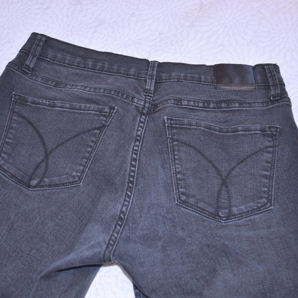 4/$20 Calvin Klein Ultimate Skinny Black Jeans - Picture 6 of 7